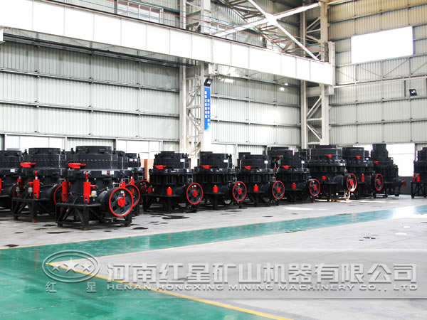 時(shí)產(chǎn)800噸圓錐破碎機(jī)