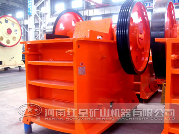 顎式破碎機(jī)