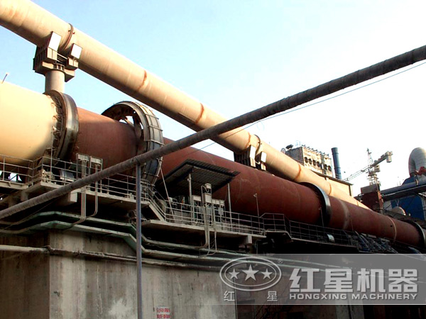 回轉(zhuǎn)窯作業(yè)現(xiàn)場