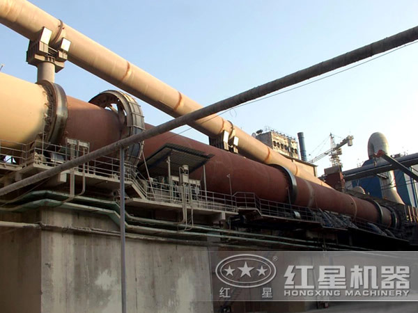 回轉(zhuǎn)窯作業(yè)現(xiàn)場(chǎng)