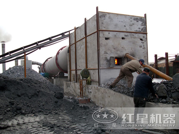 回轉(zhuǎn)窯作業(yè)現(xiàn)場(chǎng)