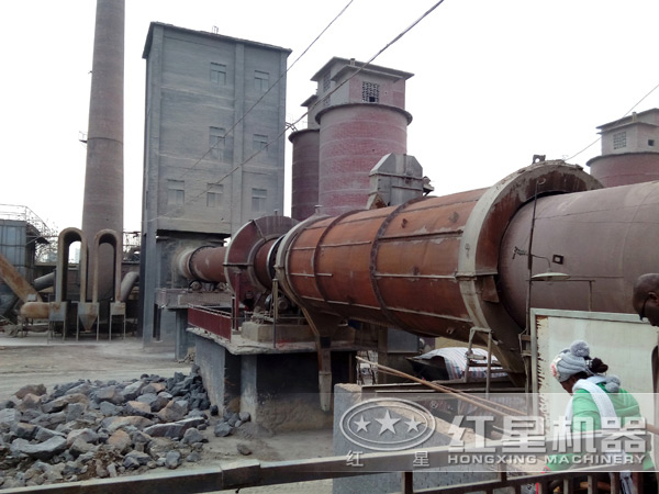 礦用回轉(zhuǎn)窯作業(yè)現(xiàn)場(chǎng)