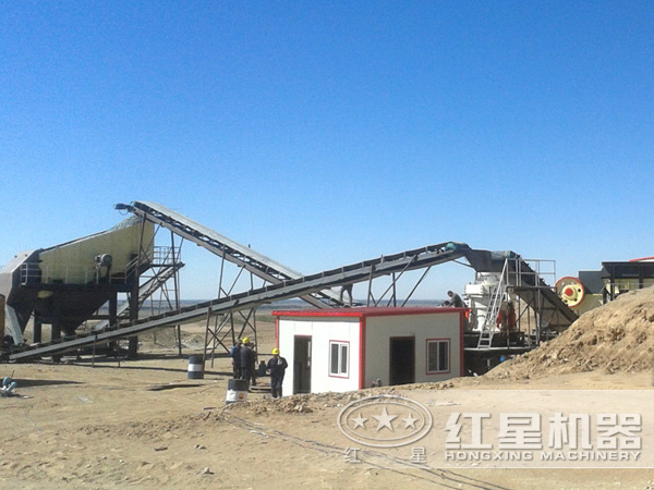 福建圓錐破碎機現(xiàn)場圖